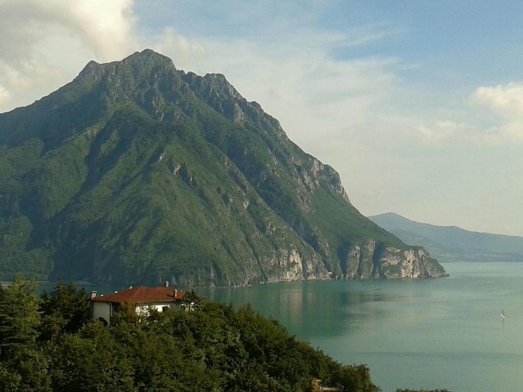 Rocca Sul Lago Кастро Екстер'єр фото