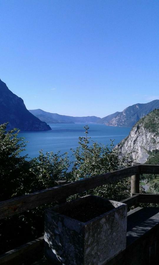 Rocca Sul Lago Кастро Екстер'єр фото